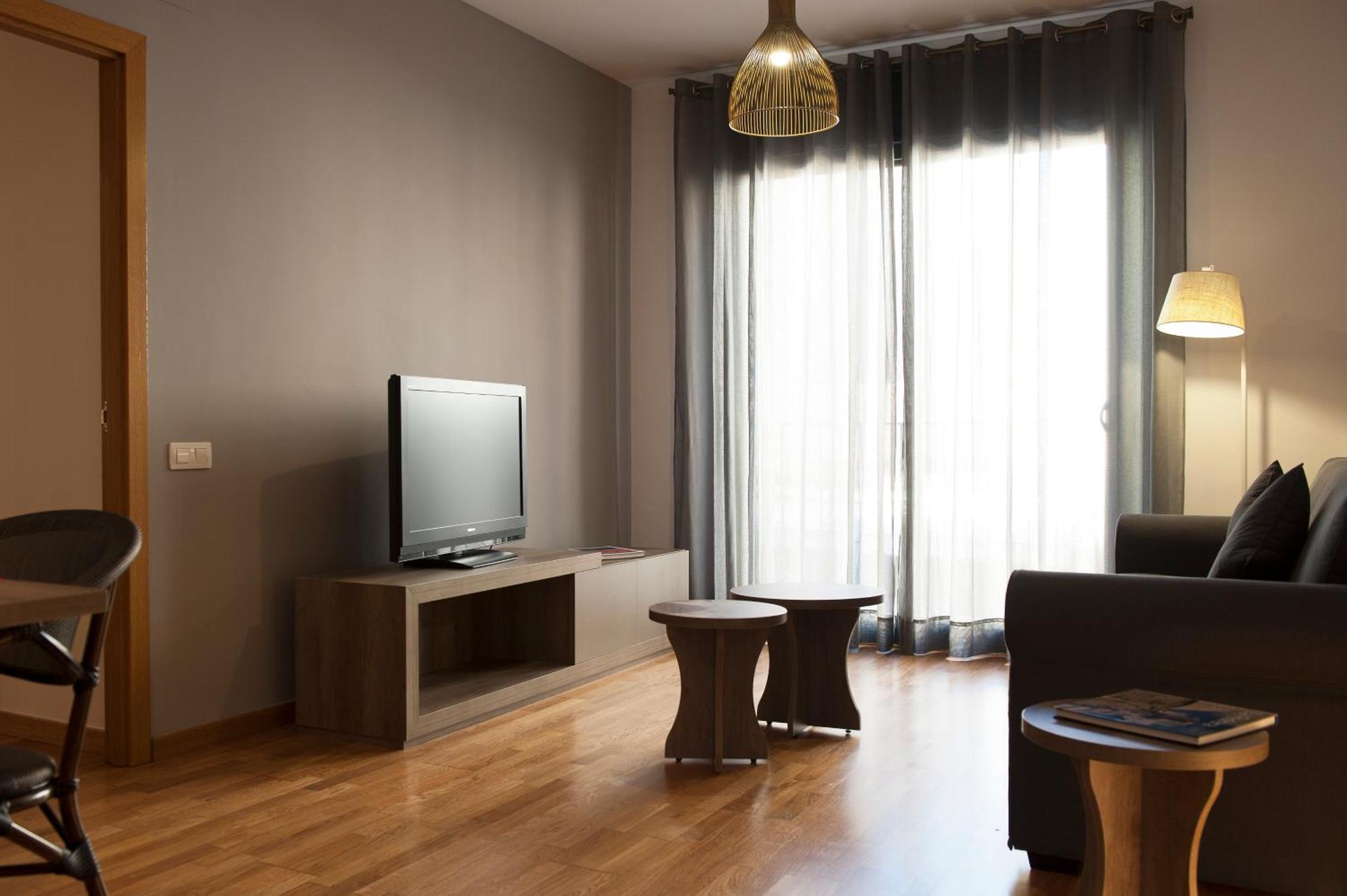 Two-Bedroom Apartment,820636949:JPEG