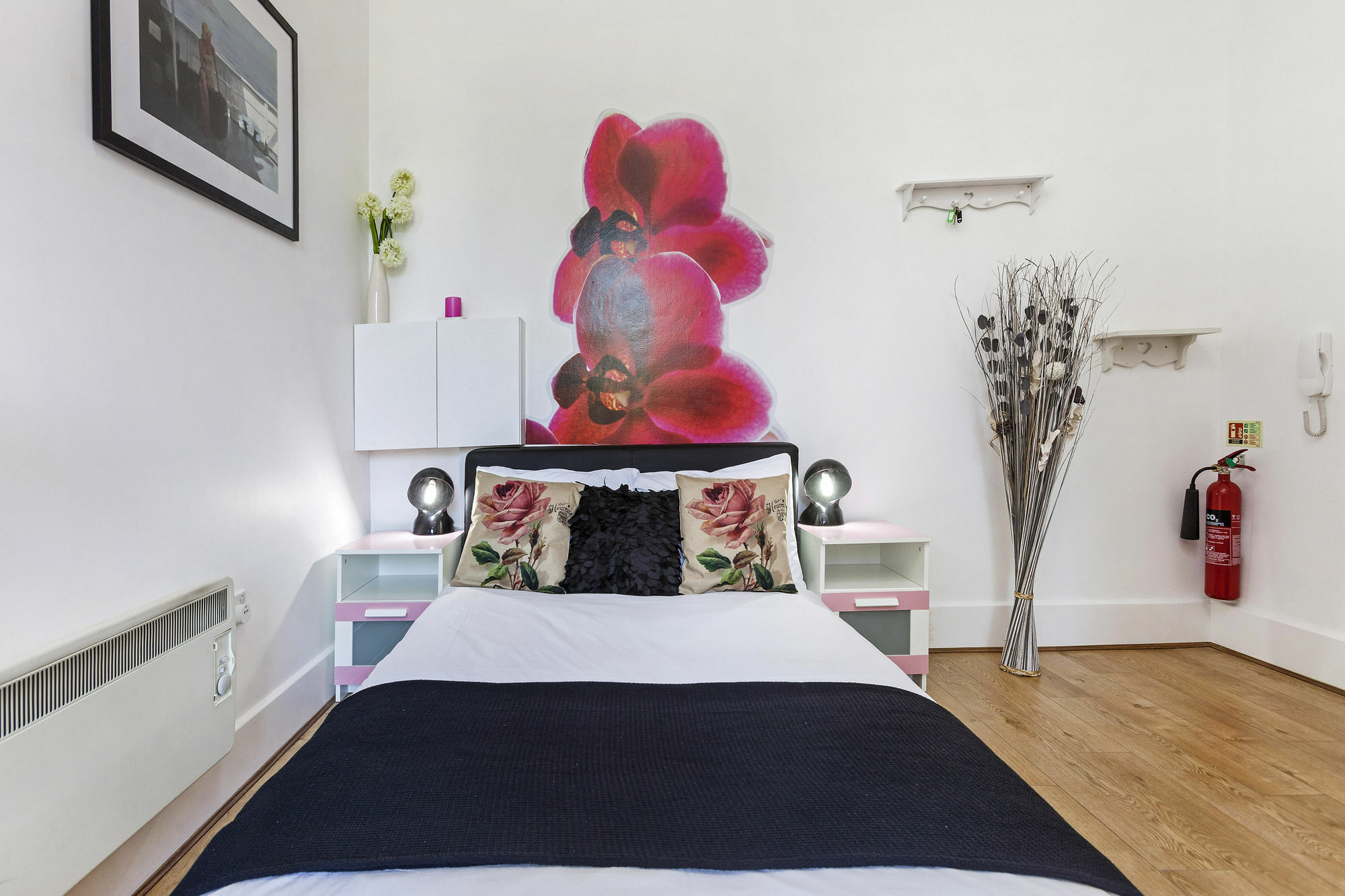 Studio Single Private External Bathroom