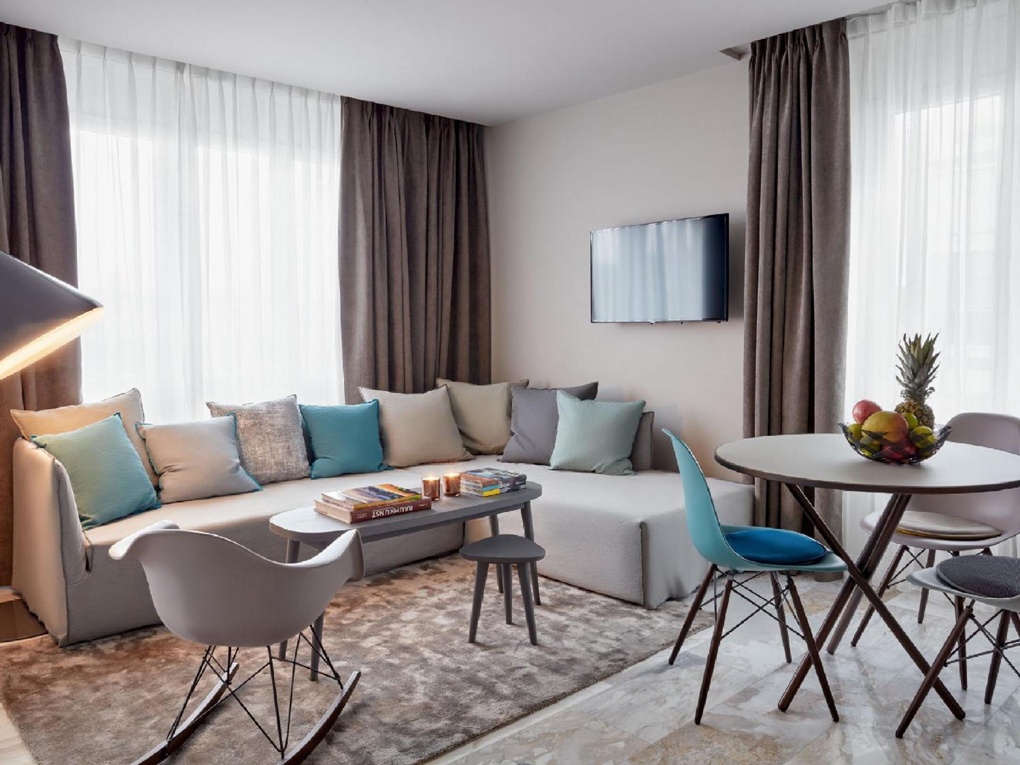 Mini One-Bedroom Apartment