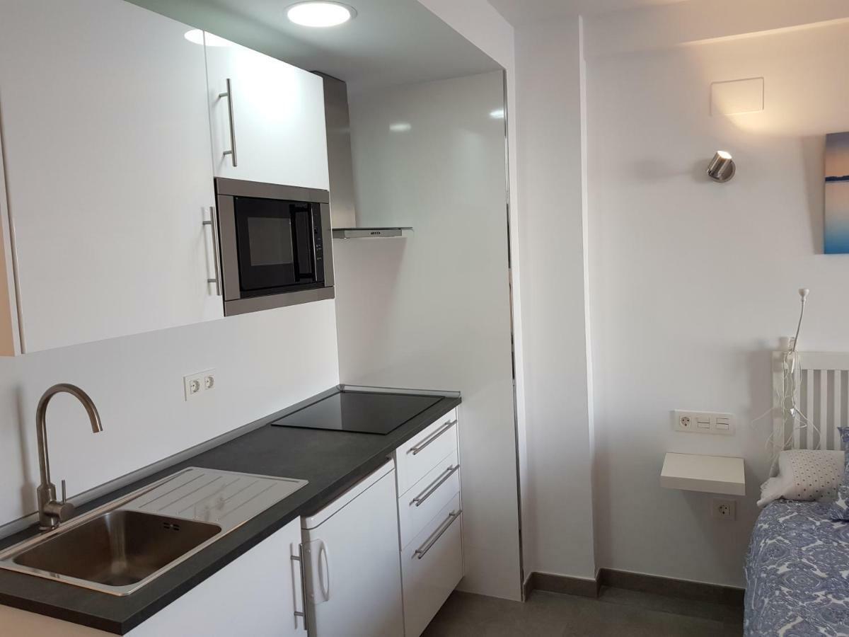 Studio Apartment with Sea View,827038352:JPEG