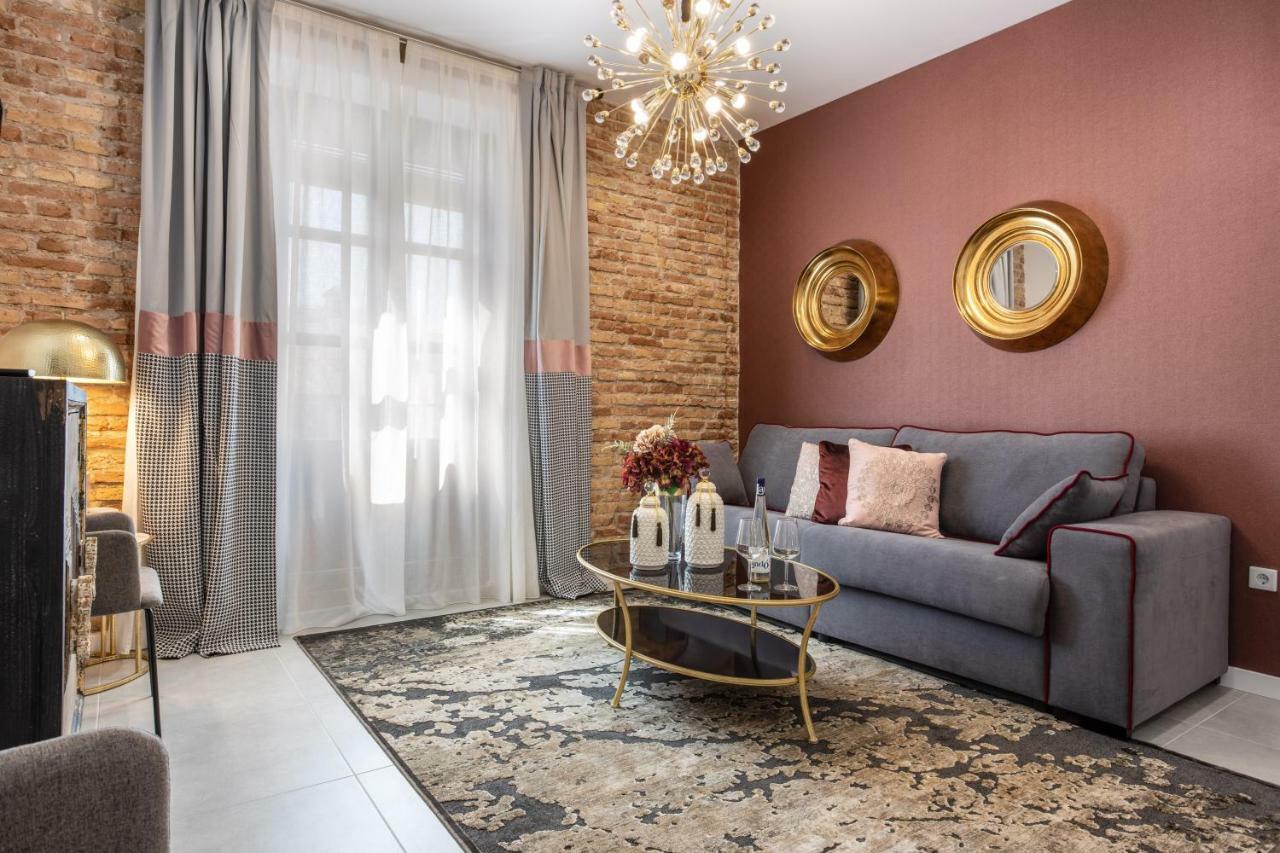 Superior Two-Bedroom Apartment