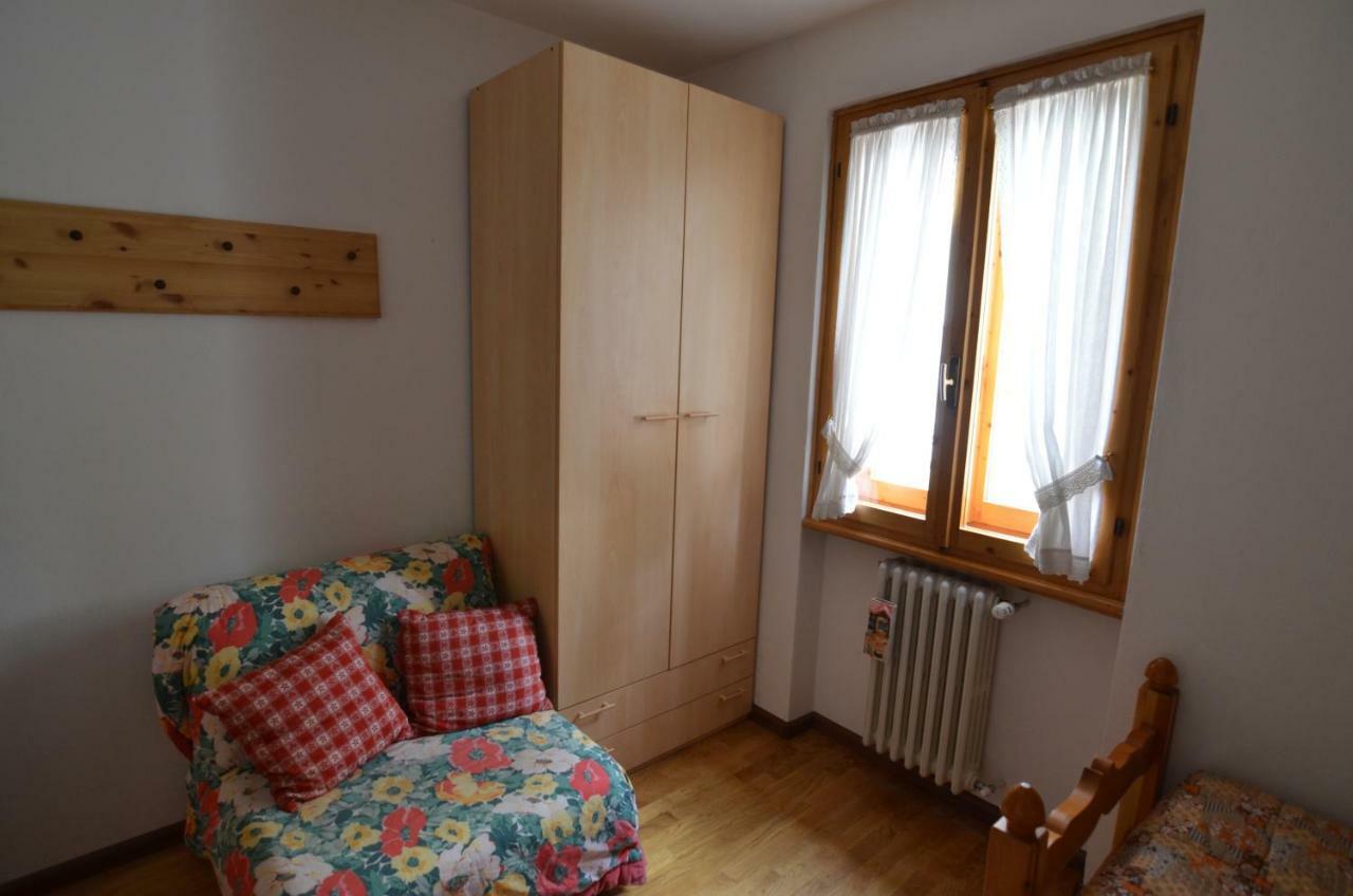Two-Bedroom Apartment,829686623:JPEG