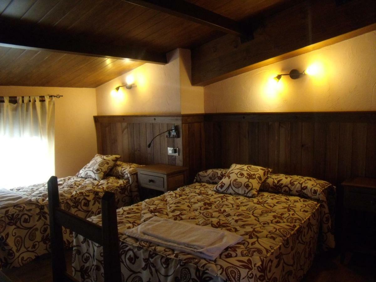 Habitación Familiar con baño privado