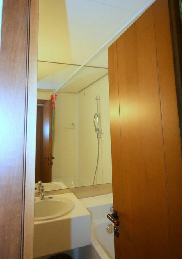 One-Bedroom Apartment,853829819:JPEG