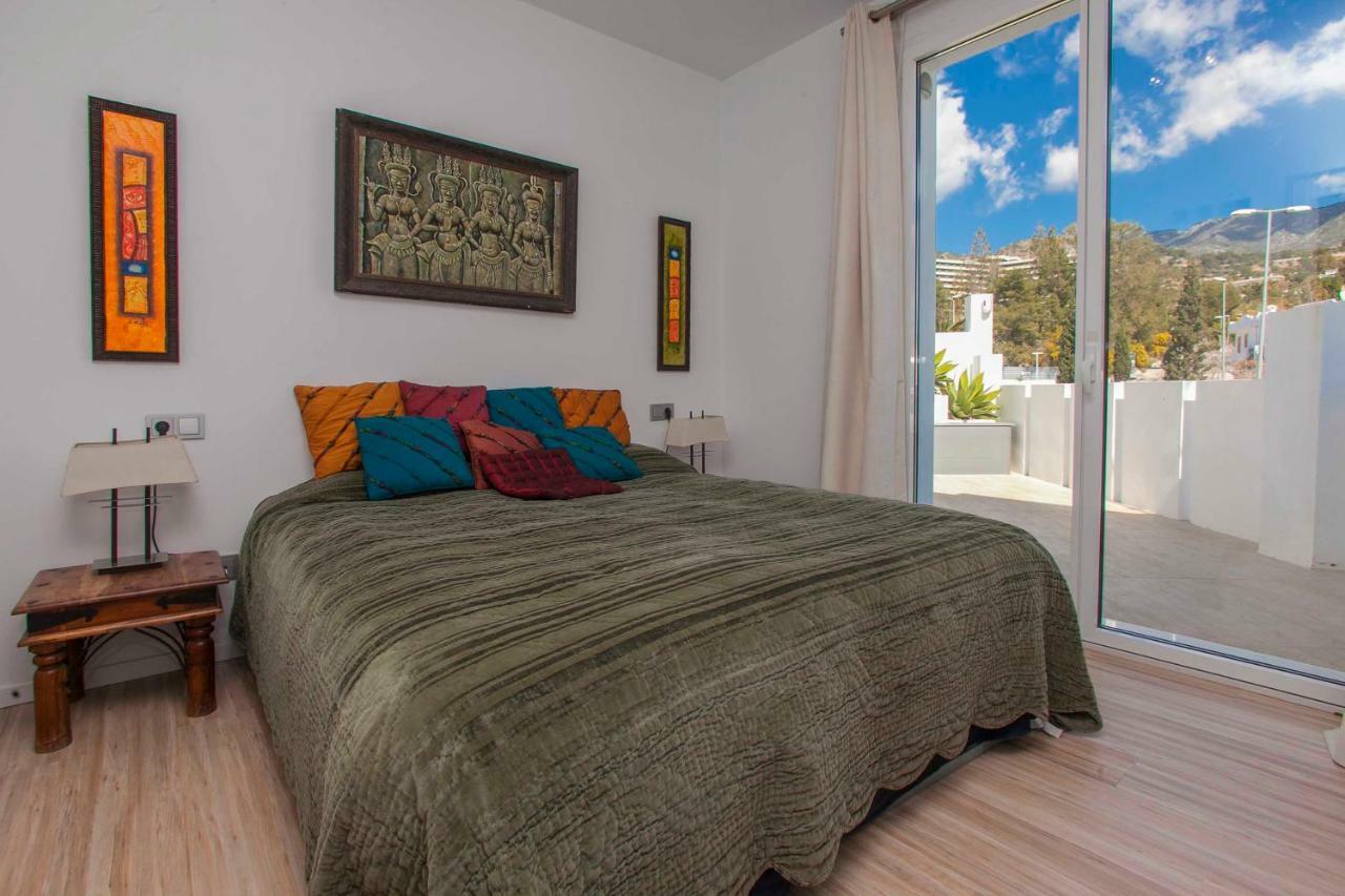 Villa with Private Pool,858676466:JPEG