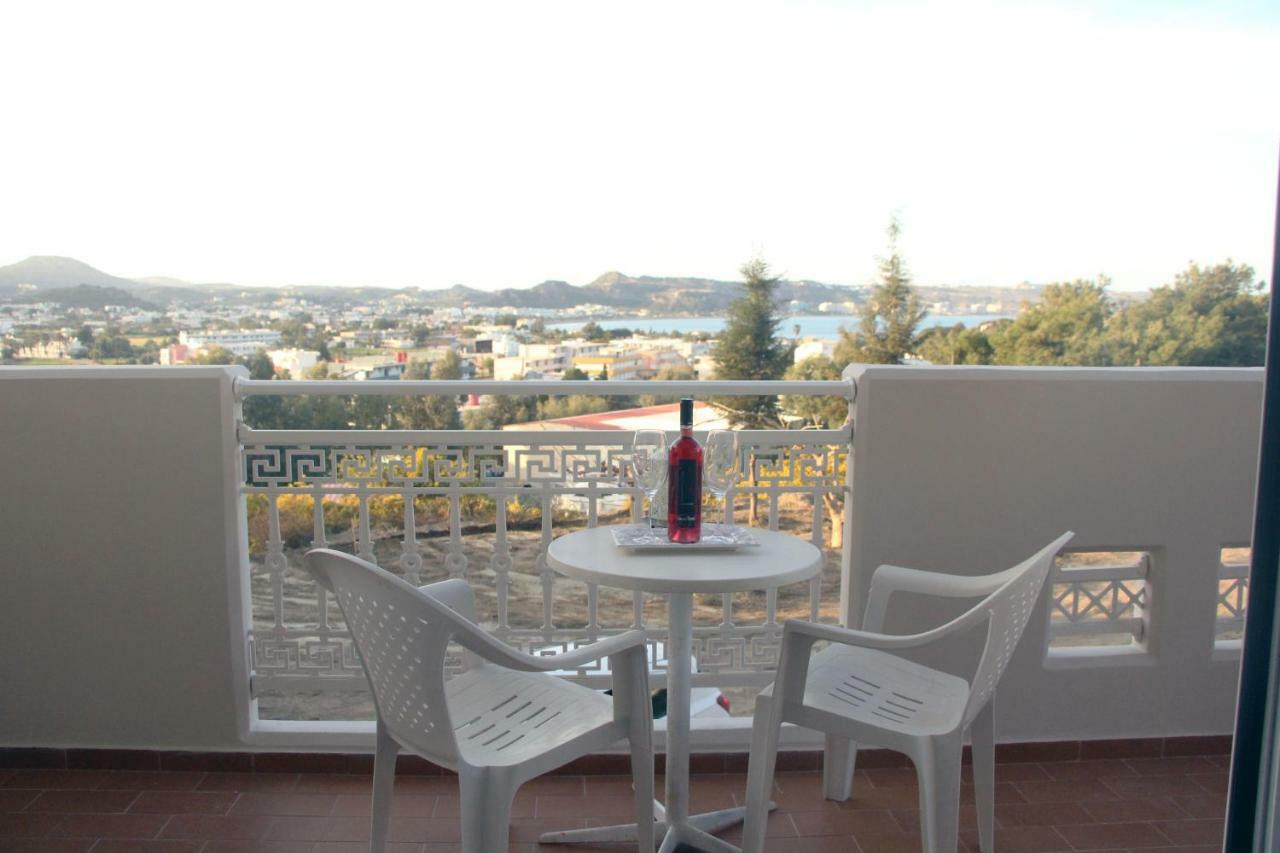 Apartment with Sea View,859810160:JPEG