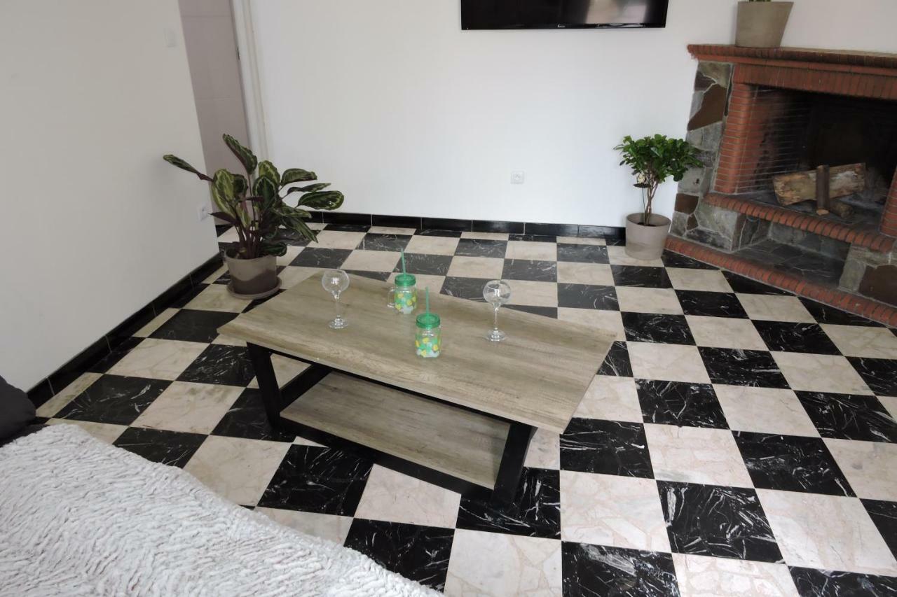 Apartment Terrace