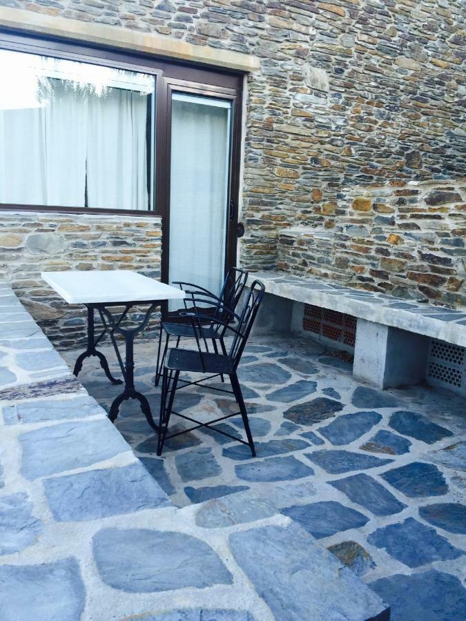 Studio Second Floor,860856293:JPEG