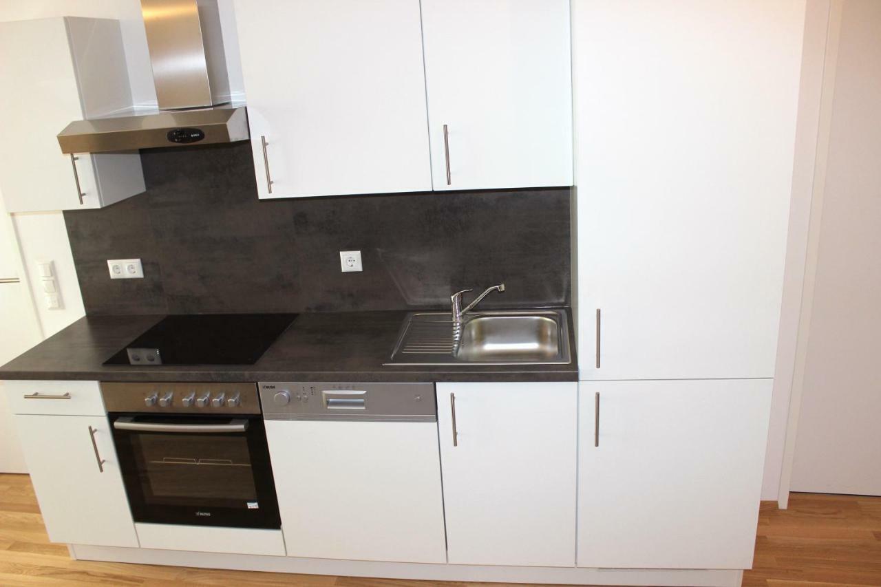 Two Bedroom Apartment with Terrace,862372835:JPEG