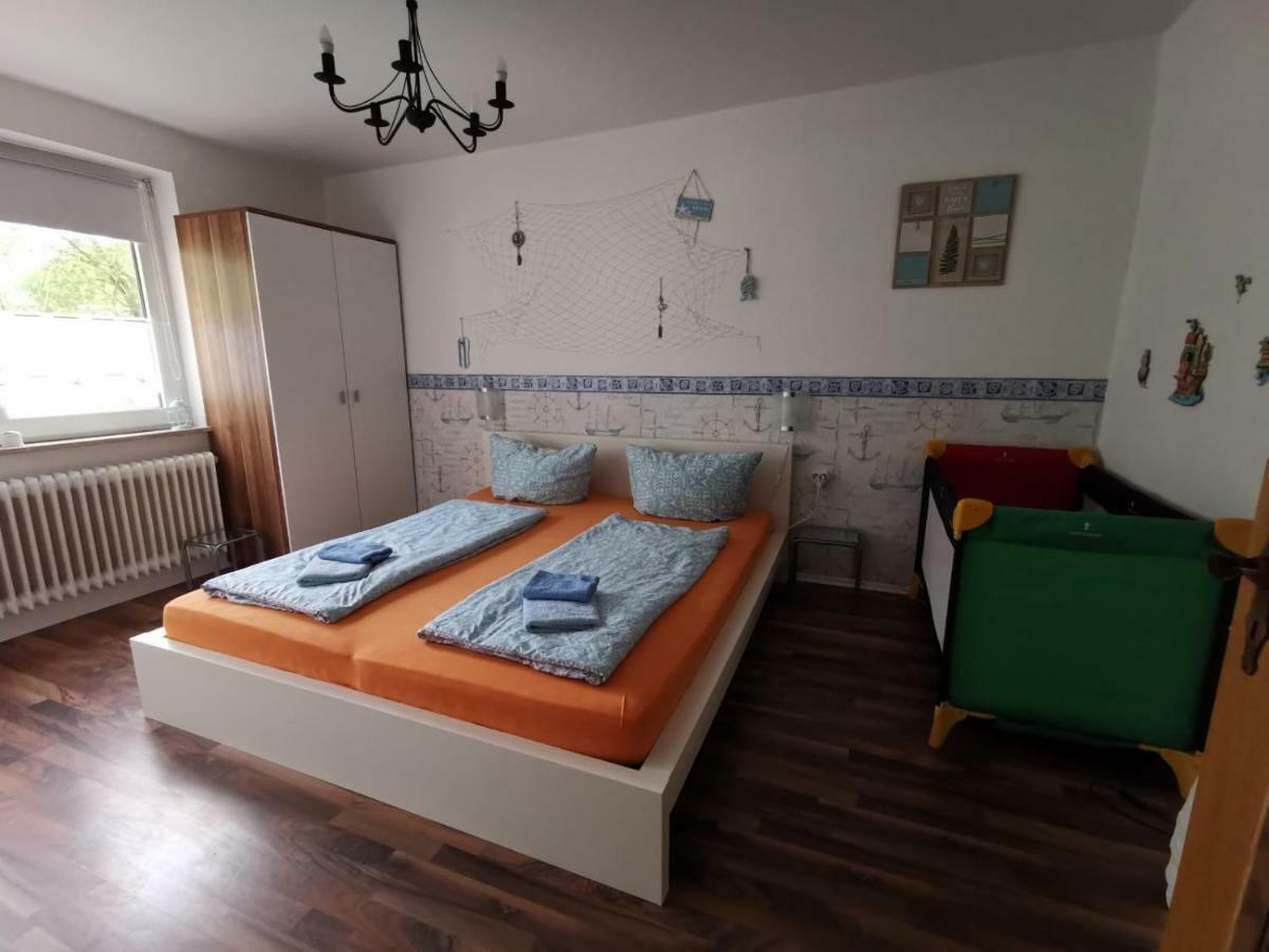 One-Bedroom Apartment,883565284:JPEG