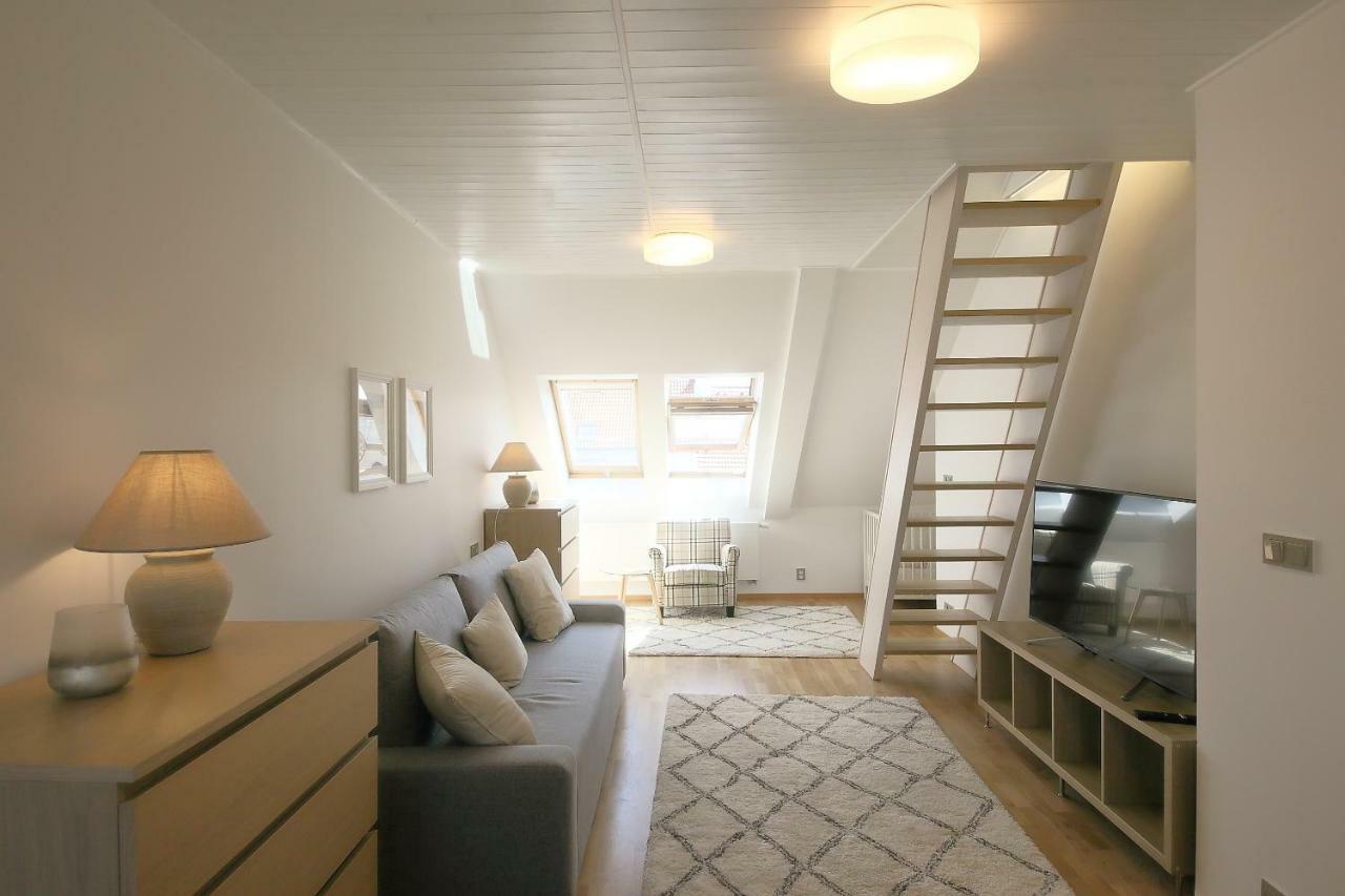 Apartment Split Level