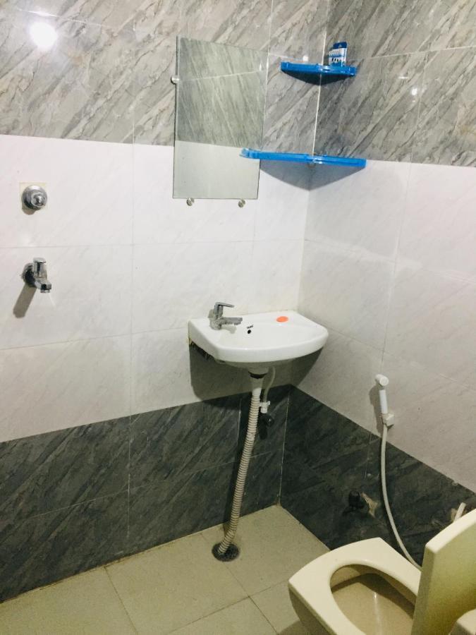 Comfort Triple Room with Shower