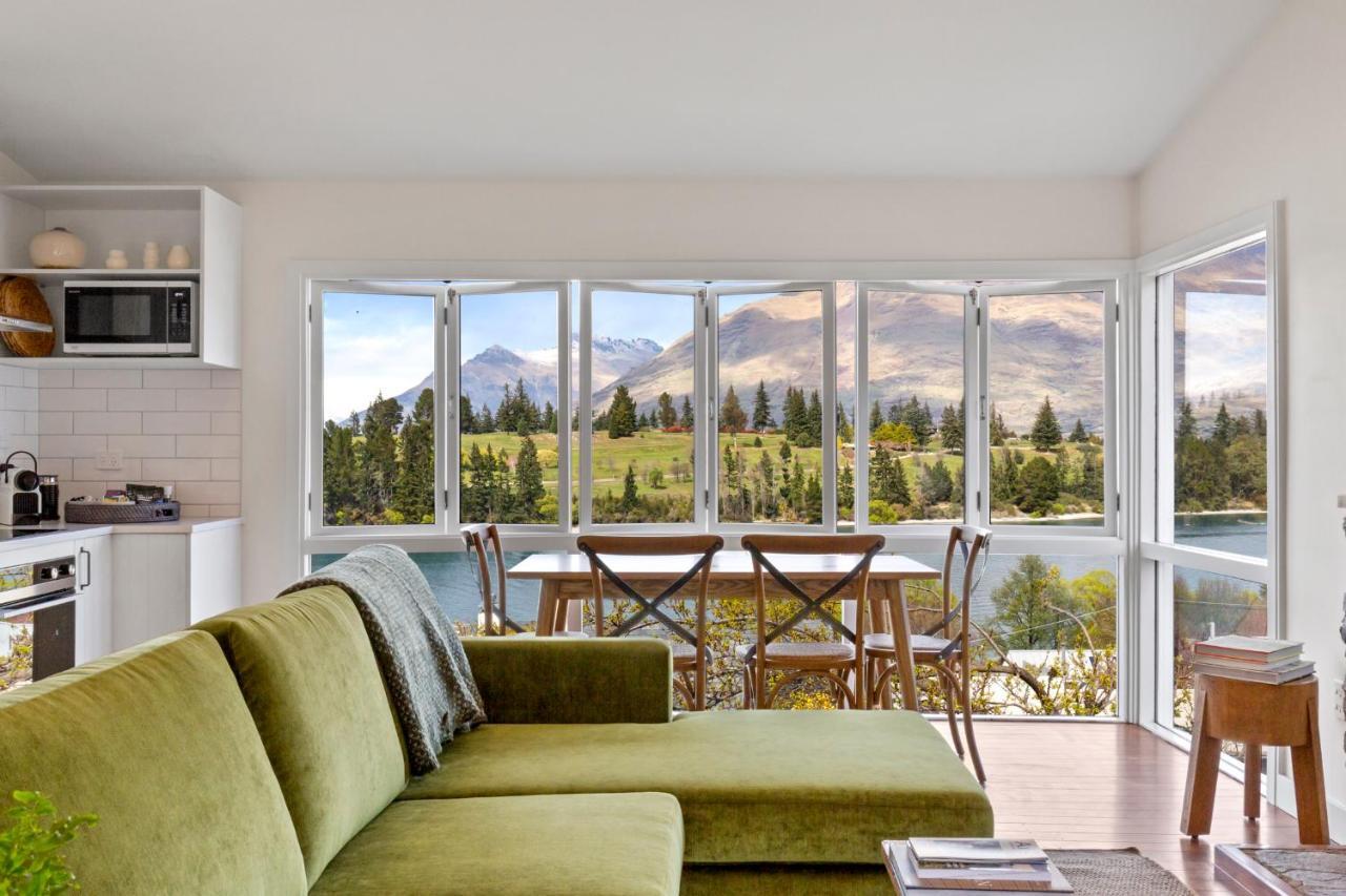 Suite with Lake View