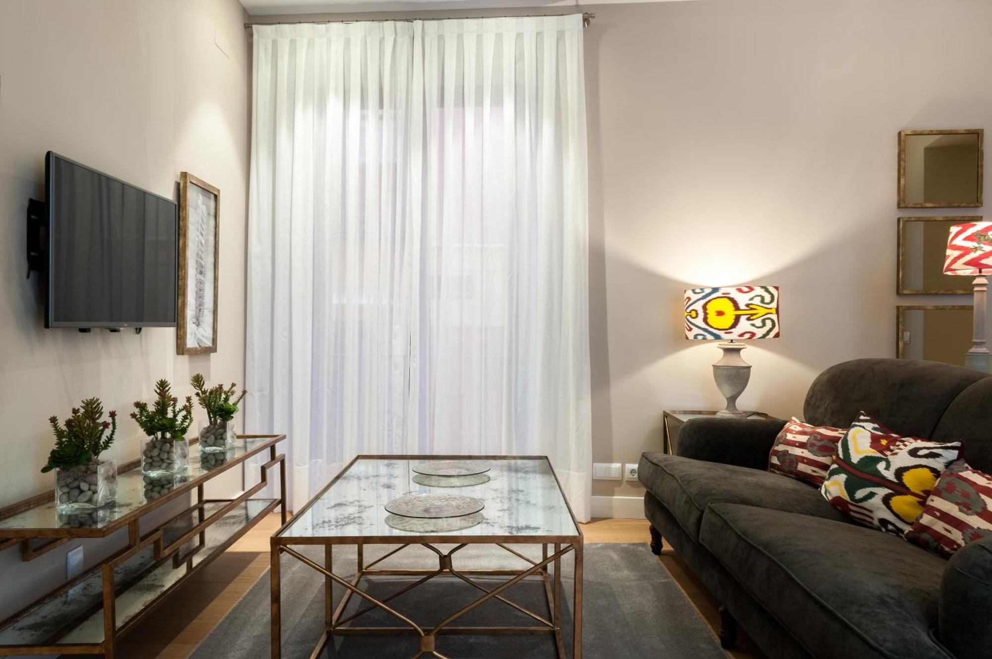 Superior Apartment 2 People,1205481349:JPEG