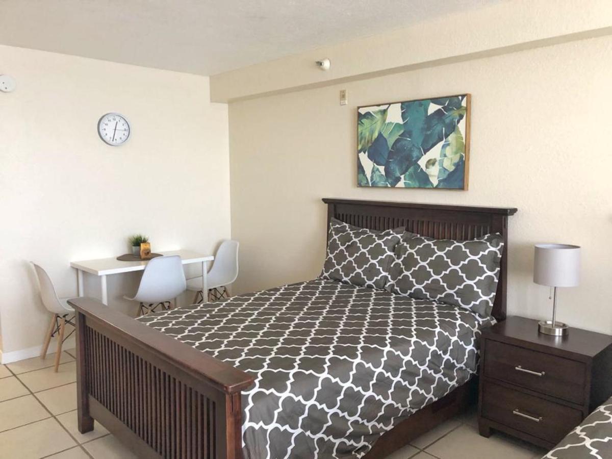 Studio Apartment with Sea View