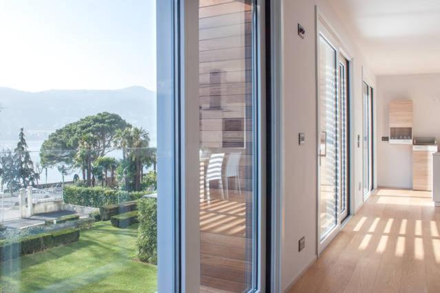 Two-Bedroom Apartment Lake View