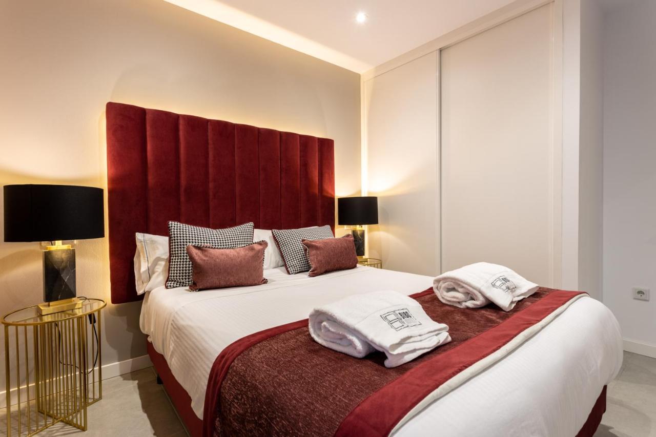 Superior One Bedroom Apartment