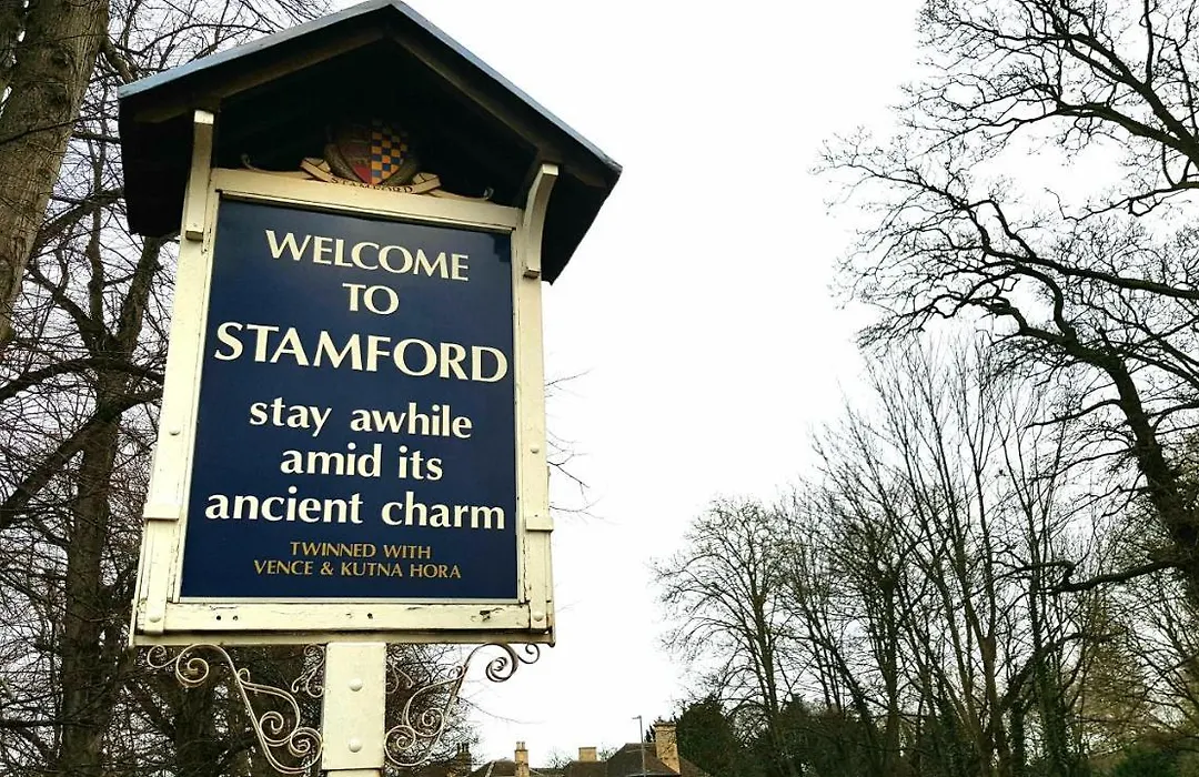 Riverside Apartments Of Stamford-1
