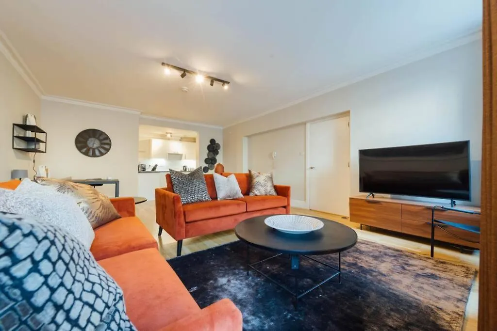 Glasgow Central Luxury Apartment-1