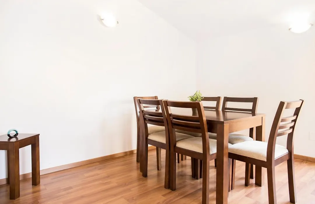 Vista Tarter Apartments-1