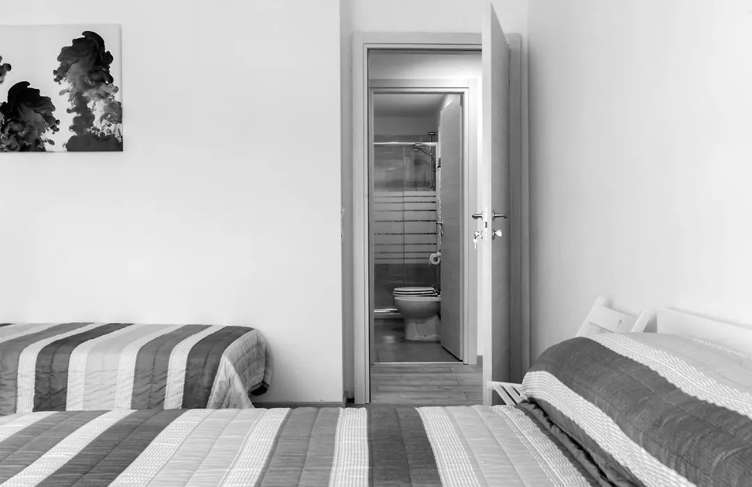 Suite Eleven-1