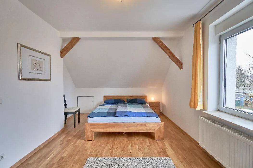 Ferienwohnung Neukölln-1