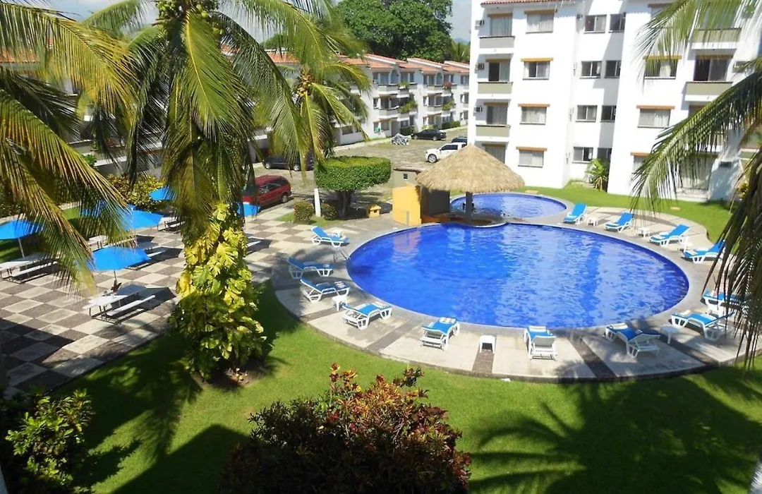 Cocotero Manzanillo-1