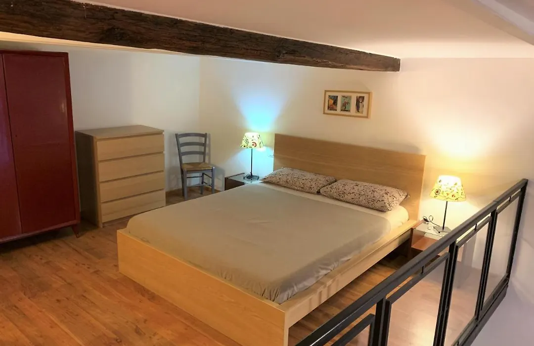 Casa Trevi-1
