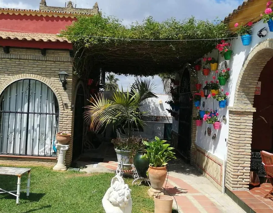 Sunny Villa Near Los Palacios Y Villafranca With Private Pool-1