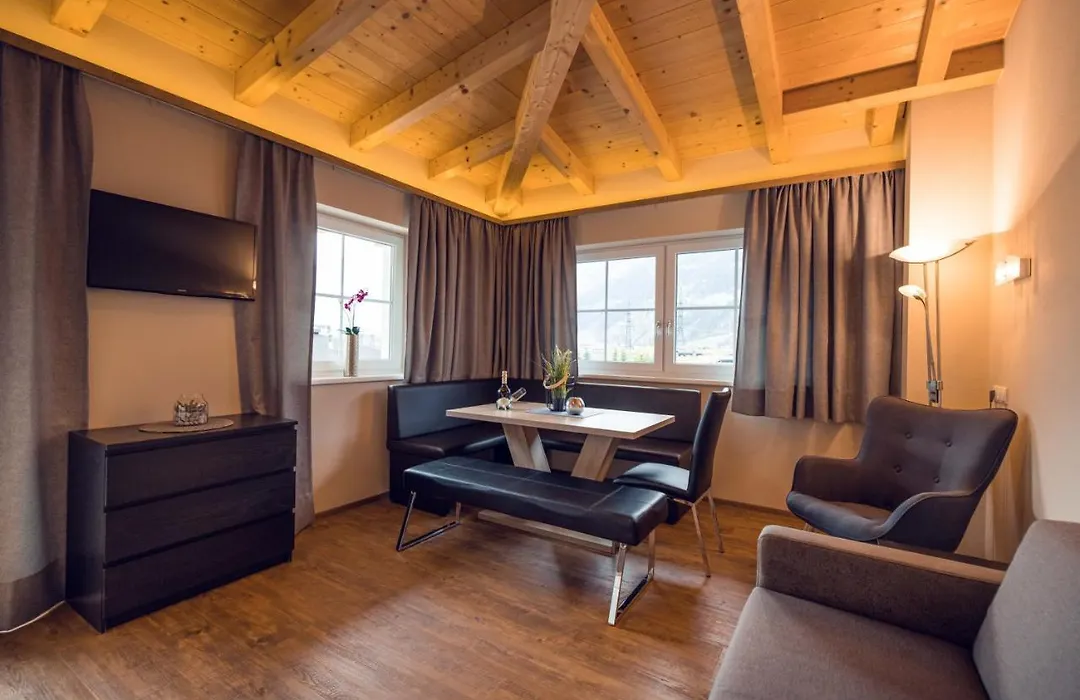 Chalet Arena-1