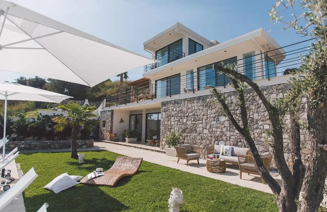 Villa Triscele 10, Emma Villas-1