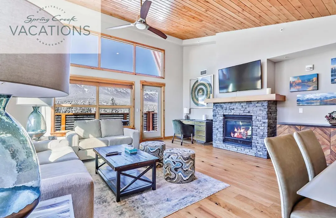 White Spruce Lodge By Spring Creek Vacations-1