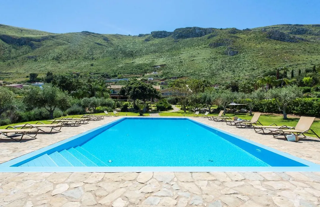 Ulivo Blu Holiday Homes by Wonderful Italy-1