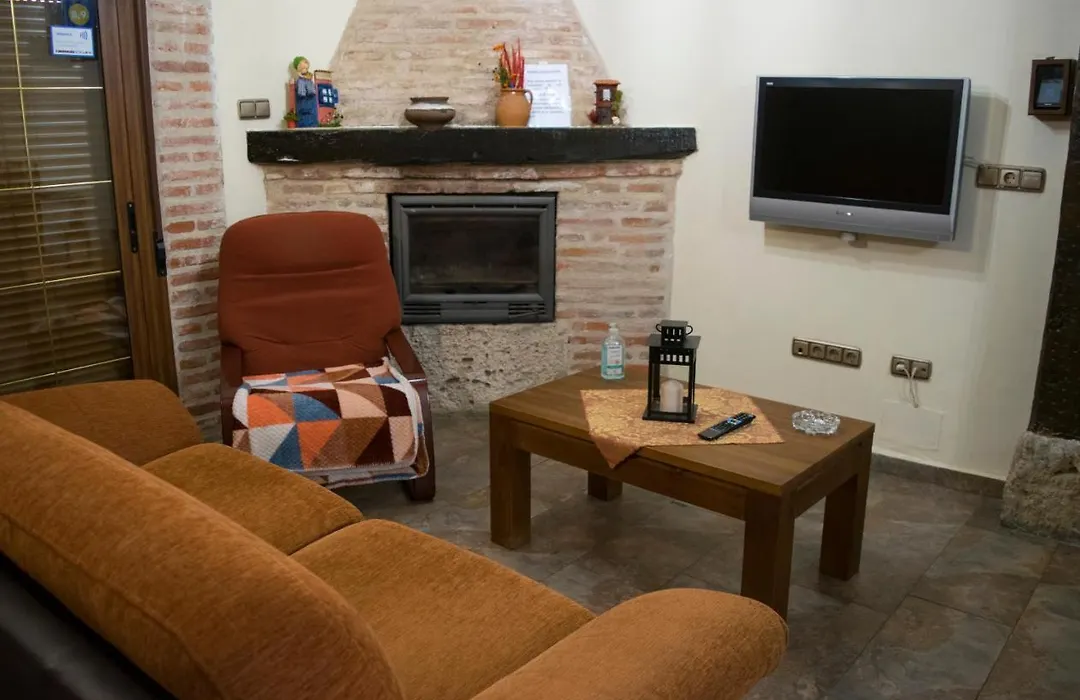 Vivienda Turistica El Caneco-1