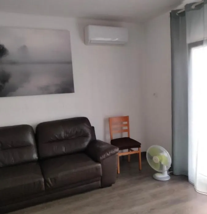 Malvarrosa Apartamentos-1