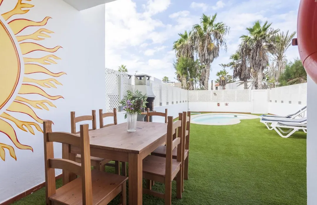 Galera Beach Boutique Art Villas With Private Pools, Free Wifi & Bbq, Corralejo By Amazzzing Travel-1