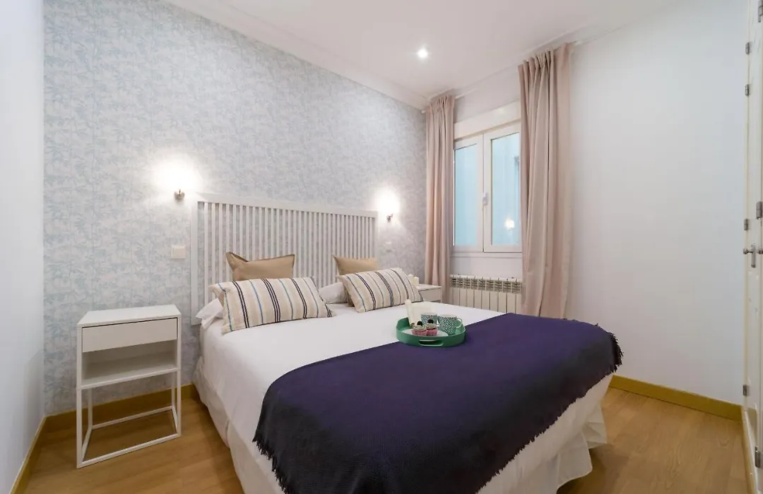 Apartamentos Gran Via-1