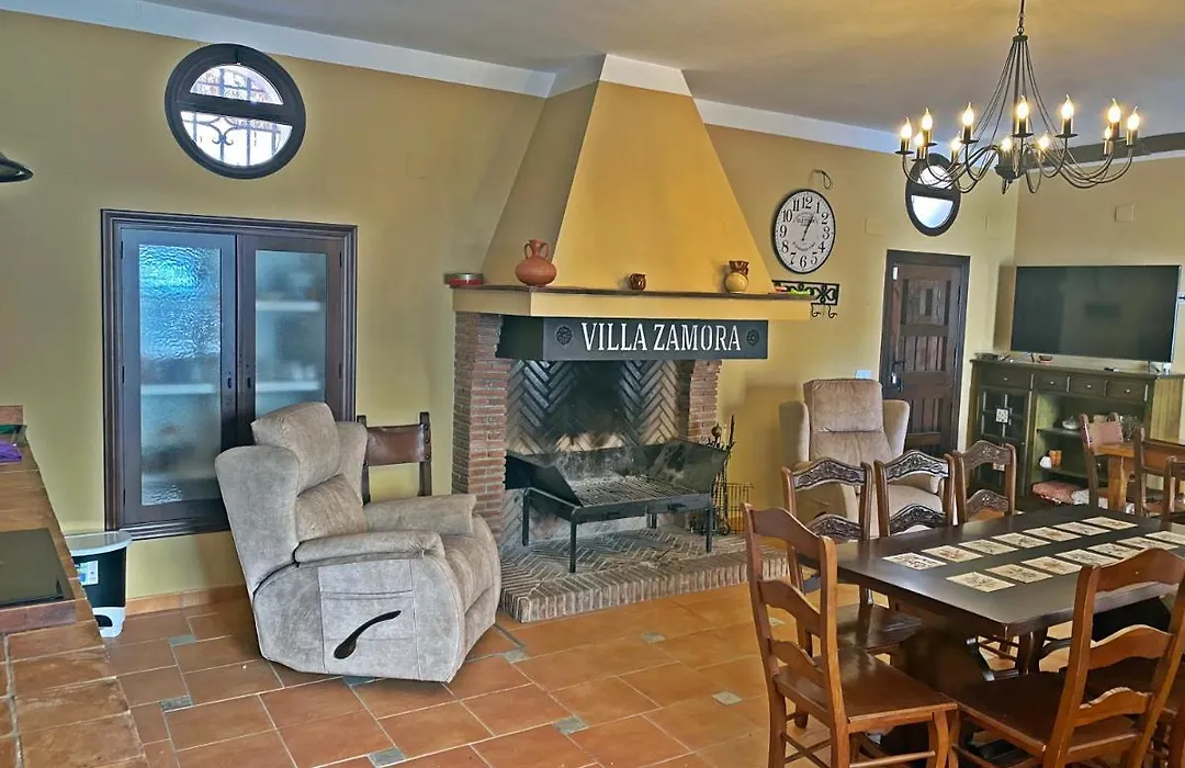 Villa Zamora-1
