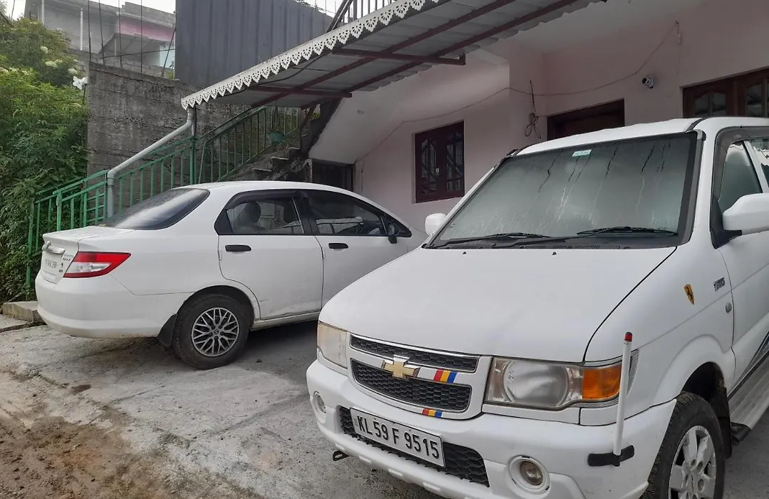 Munnar Brindavan Cottage-1