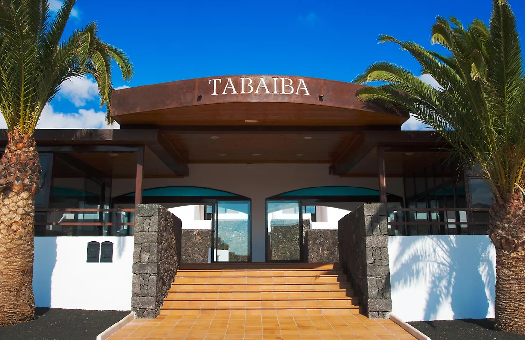 Apartamentos Tabaiba-1