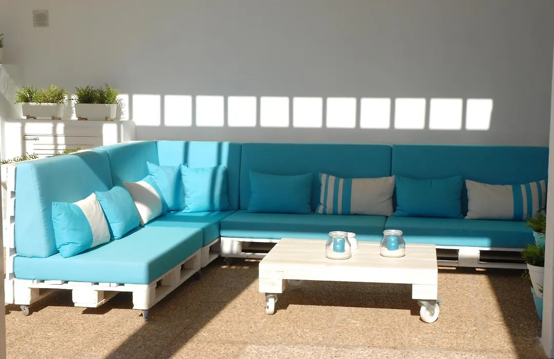 Neptuno Suites - Adults Only-1