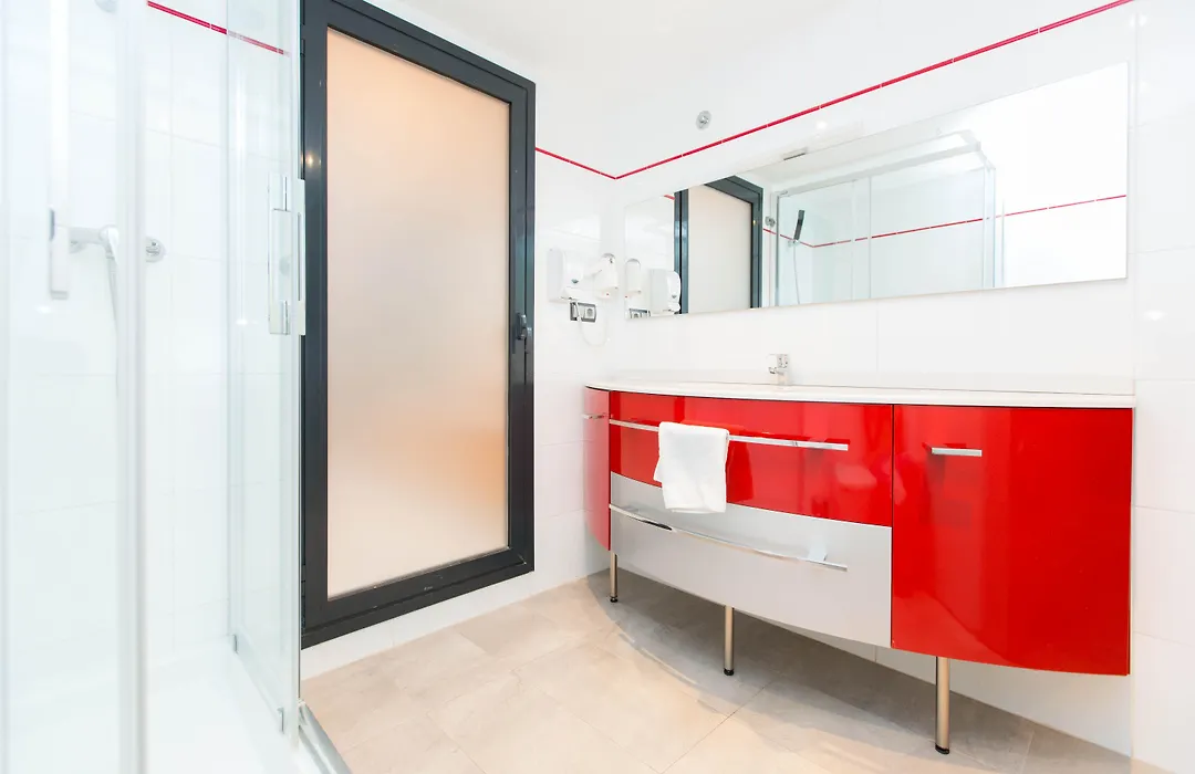 AinB Sagrada Familia Apartments-1