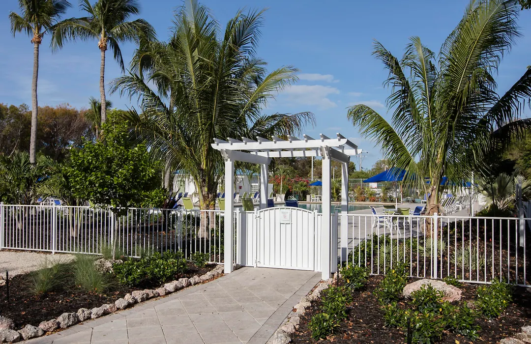 Ocean Pointe Suites At Key Largo-1