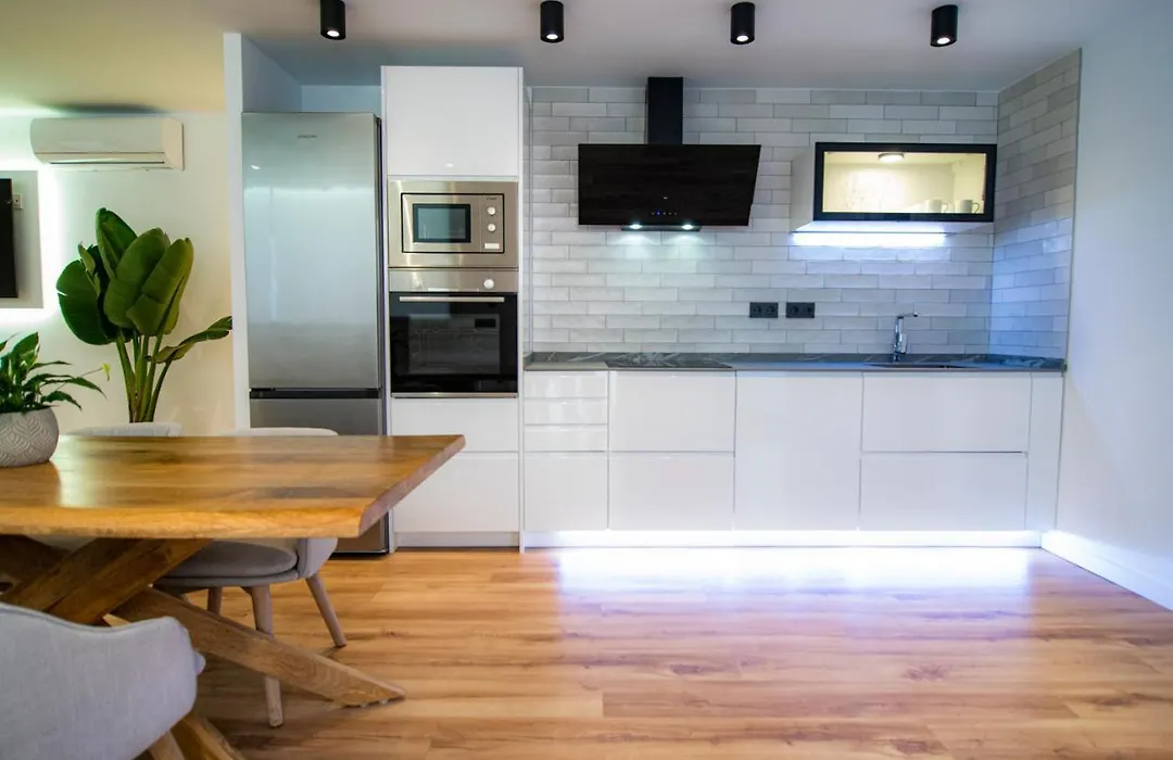 Laguna Home&Suites-1