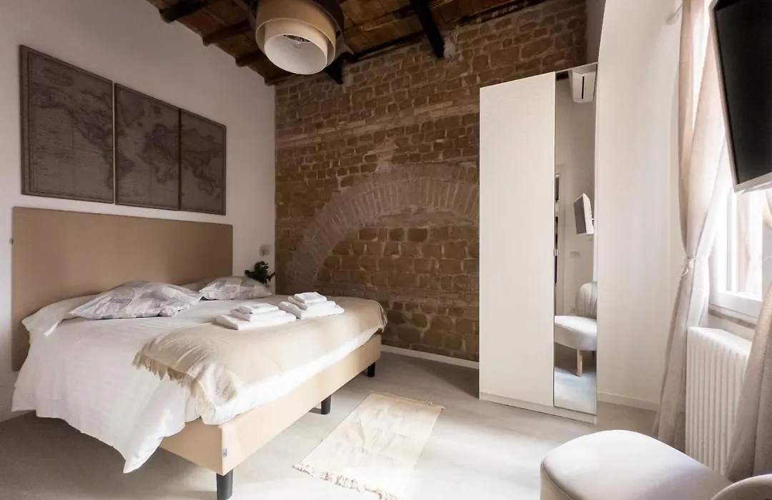 White Ostilia Apartments-1
