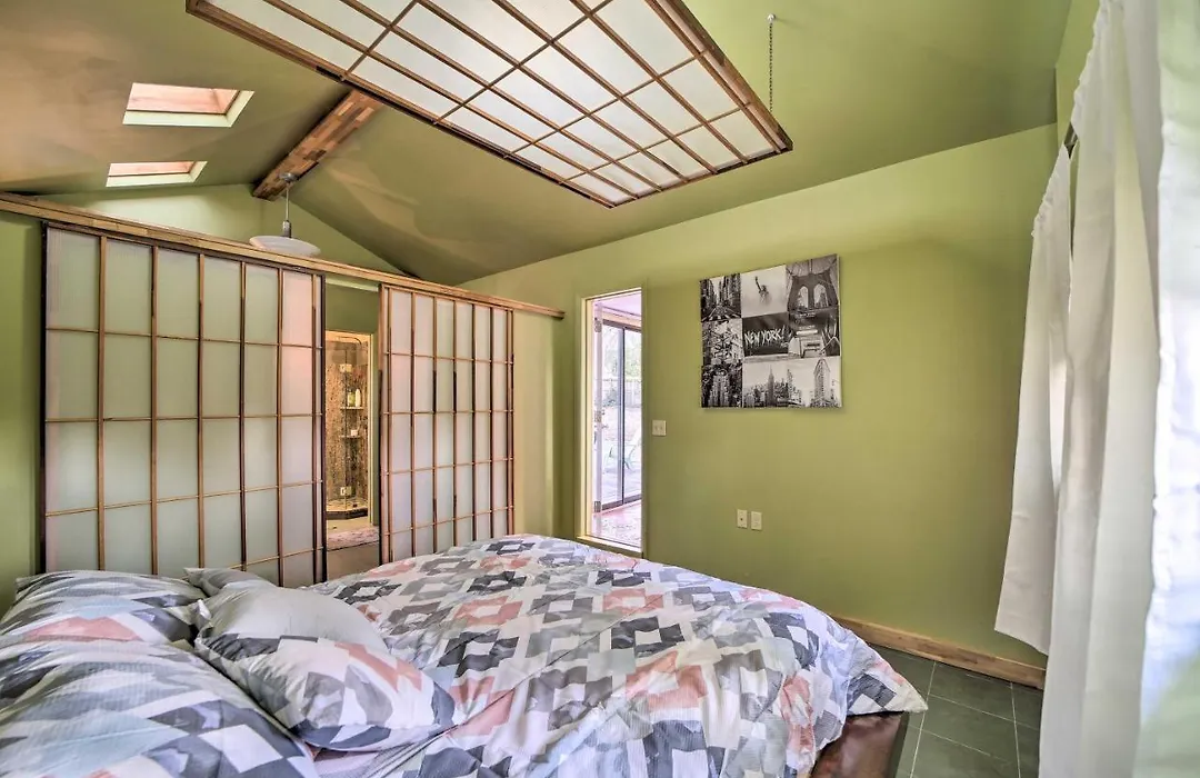 Tulsa Rental Home - Walk To Philbrook Museum-1