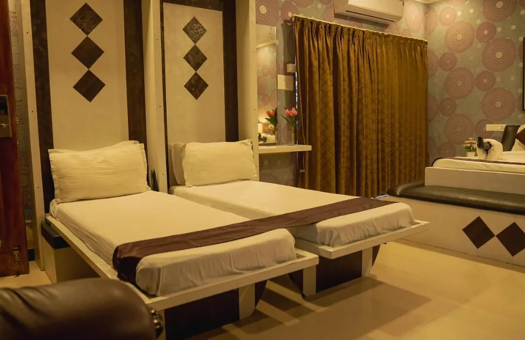 Seasons Suites Jp Nagar-1