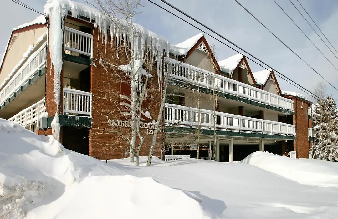 Skiers Lodge-1
