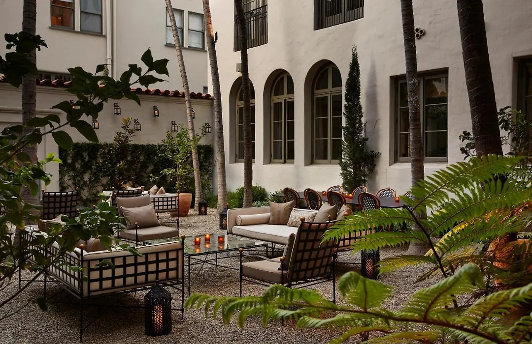 Villa Carlotta-1