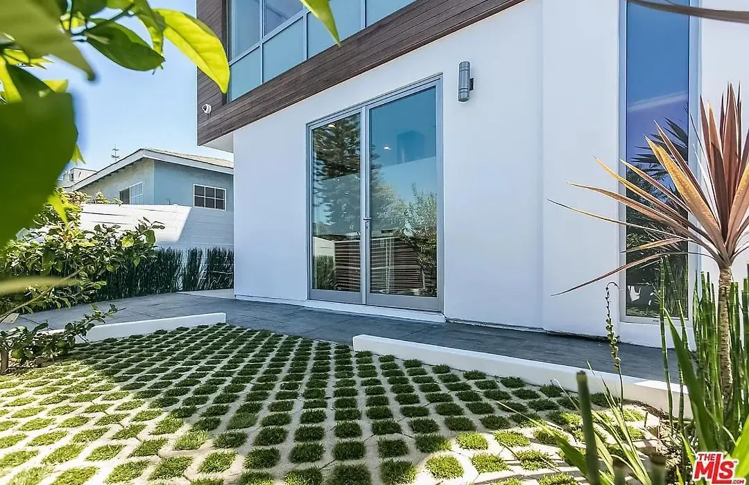Brooks Villa-1
